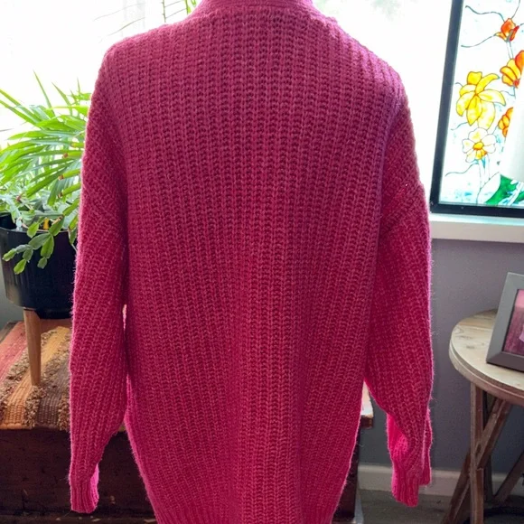 Chunky Raspberry Button-Front Cardigan Sweater - Picture 2 of 3